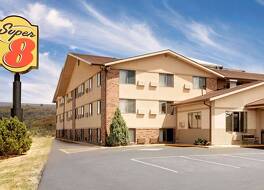 スーパー 8 バイ ウィンダム スピアフィッシュ 写真