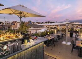 ユー ビジョナリー ローマ ホテル 写真