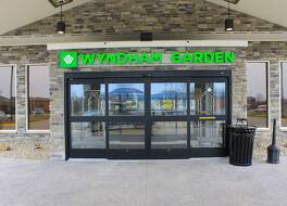 ウィンダム ガーデン フォート ウェイン 写真