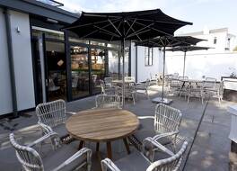 ザ ハイ フィールド タウン ハウス 写真