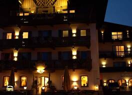 ホテル ブラウビルト 写真