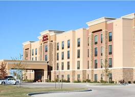 ハンプトン  イン & スイーツ ウォータータウン 写真