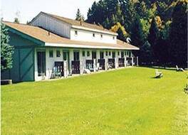 サン & スキー イン アンド スイーツ