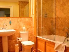 ウィリントン ホール ホテル 写真