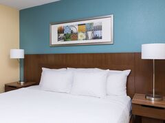 フェアフィールド イン & スイーツ ゲイルズバーグ 写真