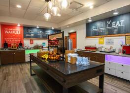 ハンプトン イン & スイーツ ワイルダー 写真