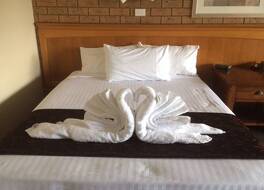 ジェームズ ストリート モーター イン 写真