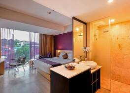 グランド エッジ ホテル スマラン 写真