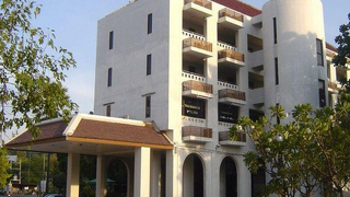 ロイヤル ダイヤモンド ホテル