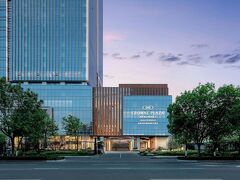 クラウンプラザ ジナン ルンホア バイ IHG 写真