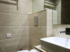 ザ プライム バラジ デラックス アット ニュー デリー レイルウェイ ステーション ホテル 写真