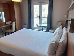 リバーサイド ホテル 写真