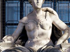 タウン ホール ホテル 写真