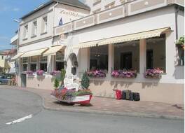 ホテル ツヴァイ モーレン 写真