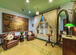 ホテル トゥグ ブリター 写真