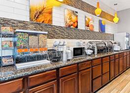 コンフォートスイーツ ヴィンセンズ 写真