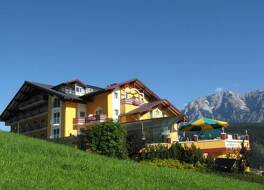 ホテル シュッテルホフ 写真