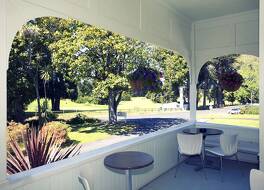 オコロイレ ホット スプリングス ホテル 写真