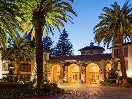 Embassy Suites Napa Valley Hotel 写真