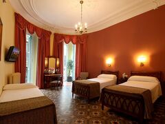 ホテル ヌーベル 写真