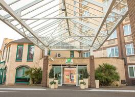 ホリデイ イン スラウ ウィンザー バイ IHG 写真