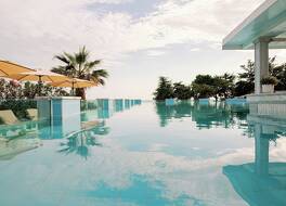 サンディ ヴィラズ リゾート