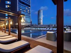 ヒルトン イスタンブール ボモンティ ホテル & カンファレンス センター 写真