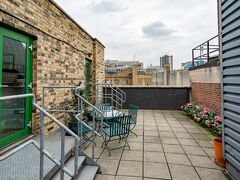 196 ビショップスゲート 写真