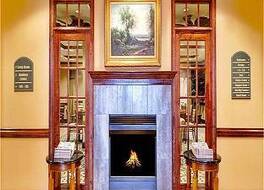 ホリデイ イン エクスプレス & スイーツ ミリントン by IHG 写真