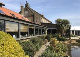 ザ ステイブルズ ウィットビー