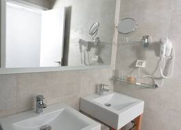 アンバー エル フェル 写真