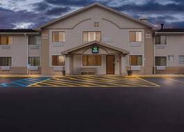 クオリティ イン & スイーツ ハウ - スタージス 写真