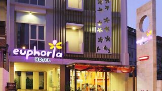 エウフォリア ホテル