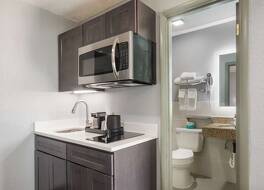 ナイツ イン アンド スイーツ セイラム 写真