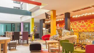 ビハインド ザ シーン ホテル クラブ アット サムイ