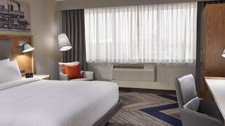 Four Points by Sheraton Windsor Downtown