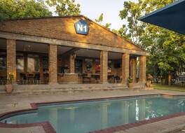 ザ N1 ホテル & キャンプサイト ビクトリア フォールズ 写真