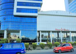 インター ラグジュアリー ホテル