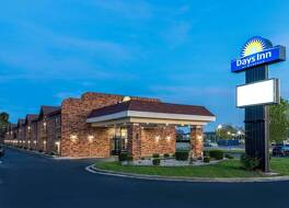 デイズ イン バイ ウィンダム アンダーソン インディアナ 写真