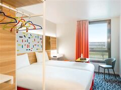 ibis Styles Versailles Guyancourt 写真