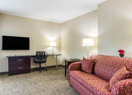 コンフォート スイーツ ベントンビル ロジャース 写真