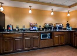 Best Western Plus Parkway Hotel 写真