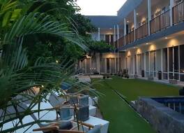 デジャヴ ホテル 写真