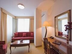 カトリーナ ホテル 写真