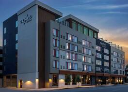 テンポ バイ ヒルトン ルイビル ダウンタウン ヌル 写真