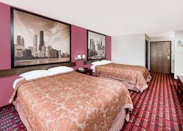 スーパー 8 バイ ウィンダム パリス イリノイ 写真