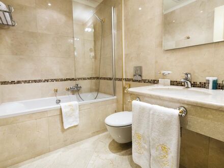 ラグジュアリー ファミリー ホテル ロイヤル パレス 写真