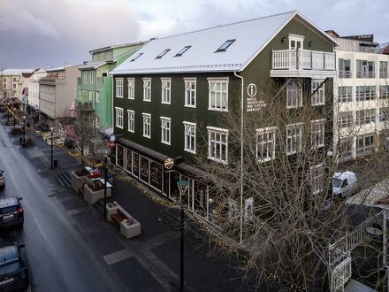 アークレイリ バックパッカーズ 写真