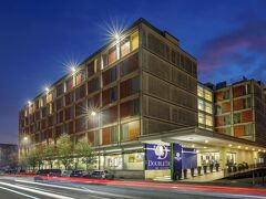 ダブルツリー バイ ヒルトン ミラノ 写真