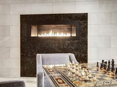 エタージ エグゼクティブ リビング 写真